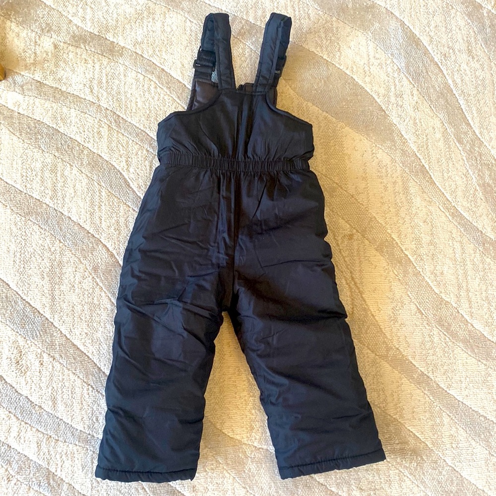 Black ski bib, size 2T